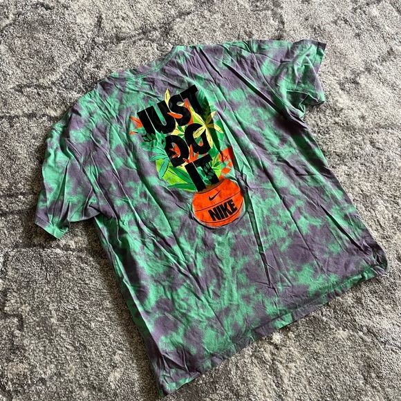 nike purple and green tie dye BASKETBALL PLANT tshirt size XXL - Picture 4 of 5
